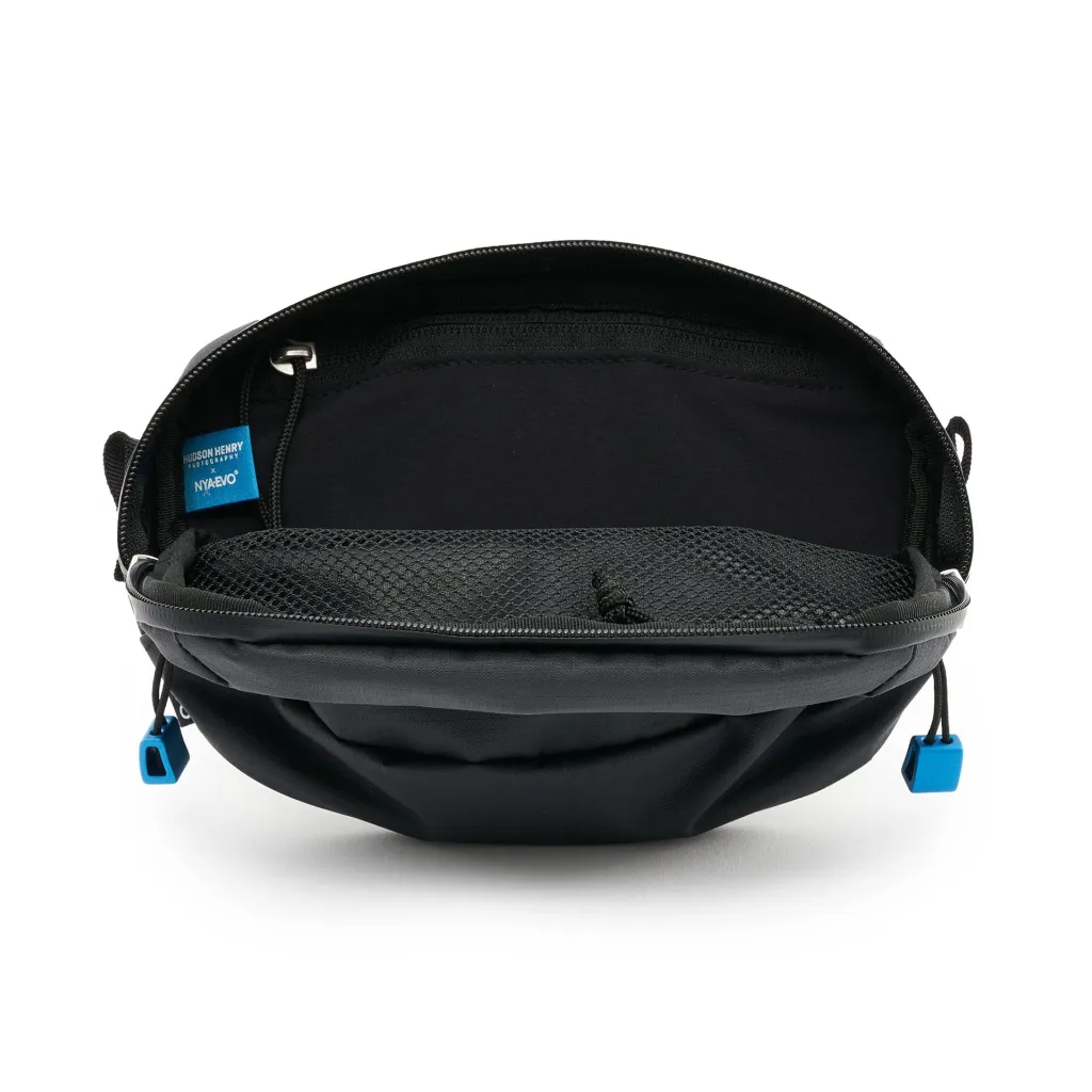 NYA-EVOassistant1.5pouch4site-scaled5.webp